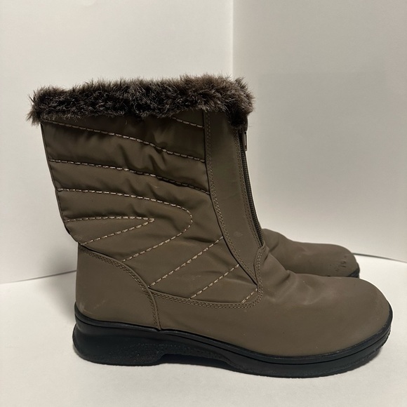 Athletech Winter Boots - Picture 2 of 11